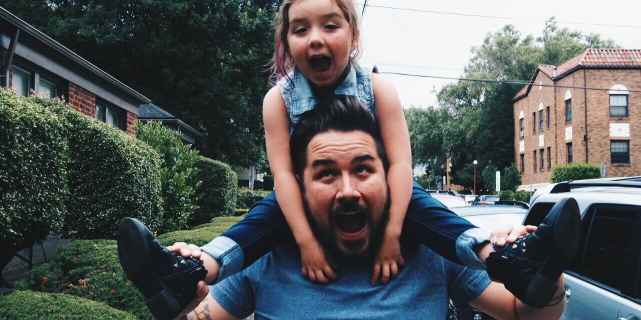 family-person-daughter-parent-father-happy-dad-excited-parenting-daddy-family-fun_t20_JaooLQ (1)